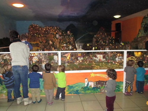 2014 12 17 Llar VisitaPessebre